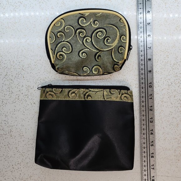 *New Low Price!* 2 Piece Makeup Bag Set - Picture 2 of 6